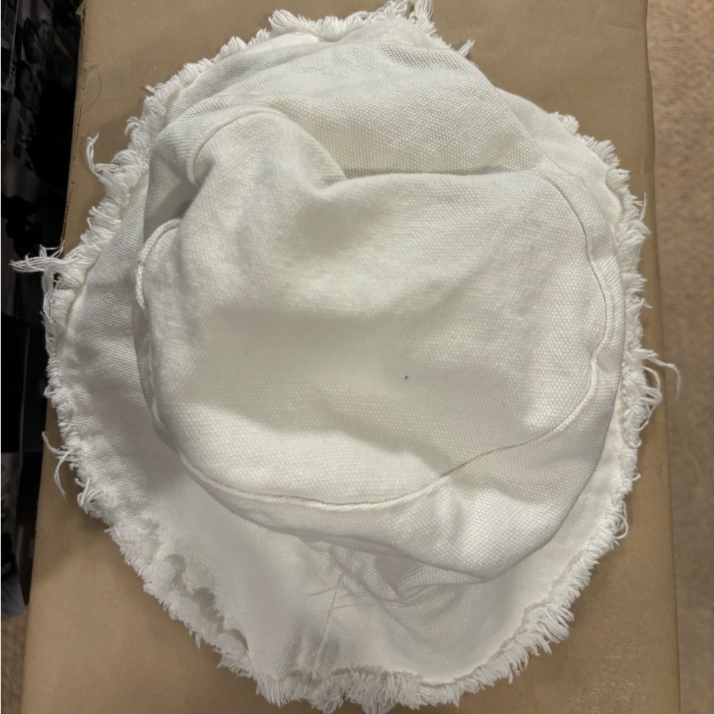 White bucket hat